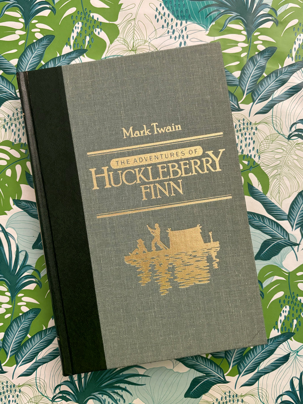 The Adventures of Huckleberry Finn- By Mark Twain (Readers Digest Edition)