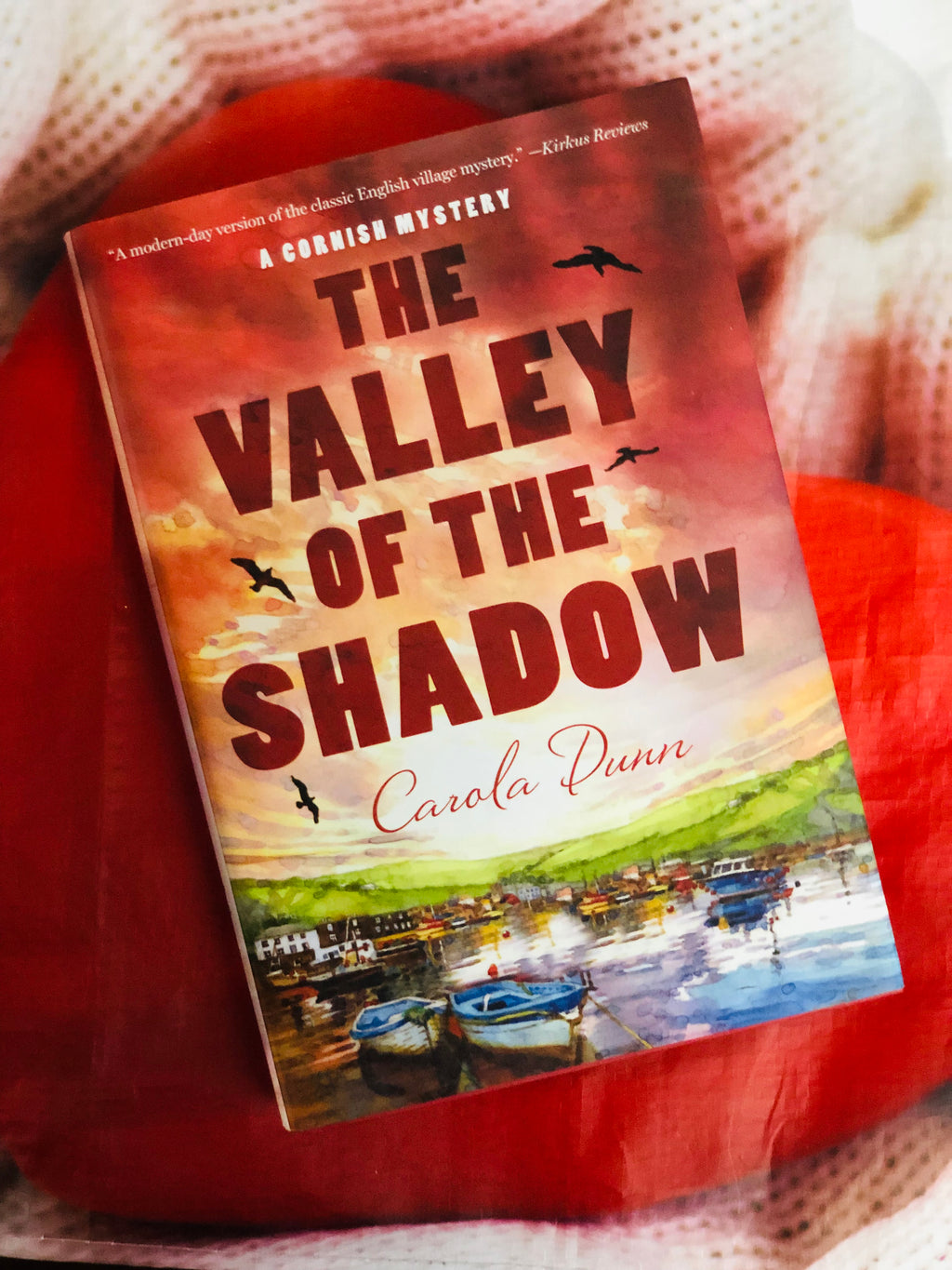 The Valley of the Shadow- By Carola Dunn