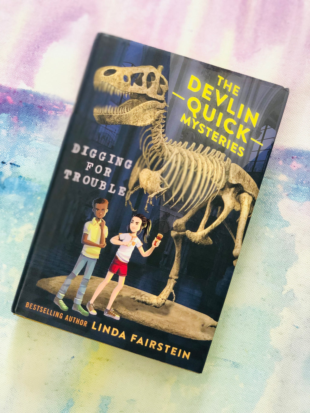 The Devlin Quick Mysteries Book 2: Digging for Trouble: By Linda Fairstein