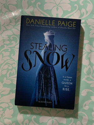 Stealing Snow- By Danielle Paige